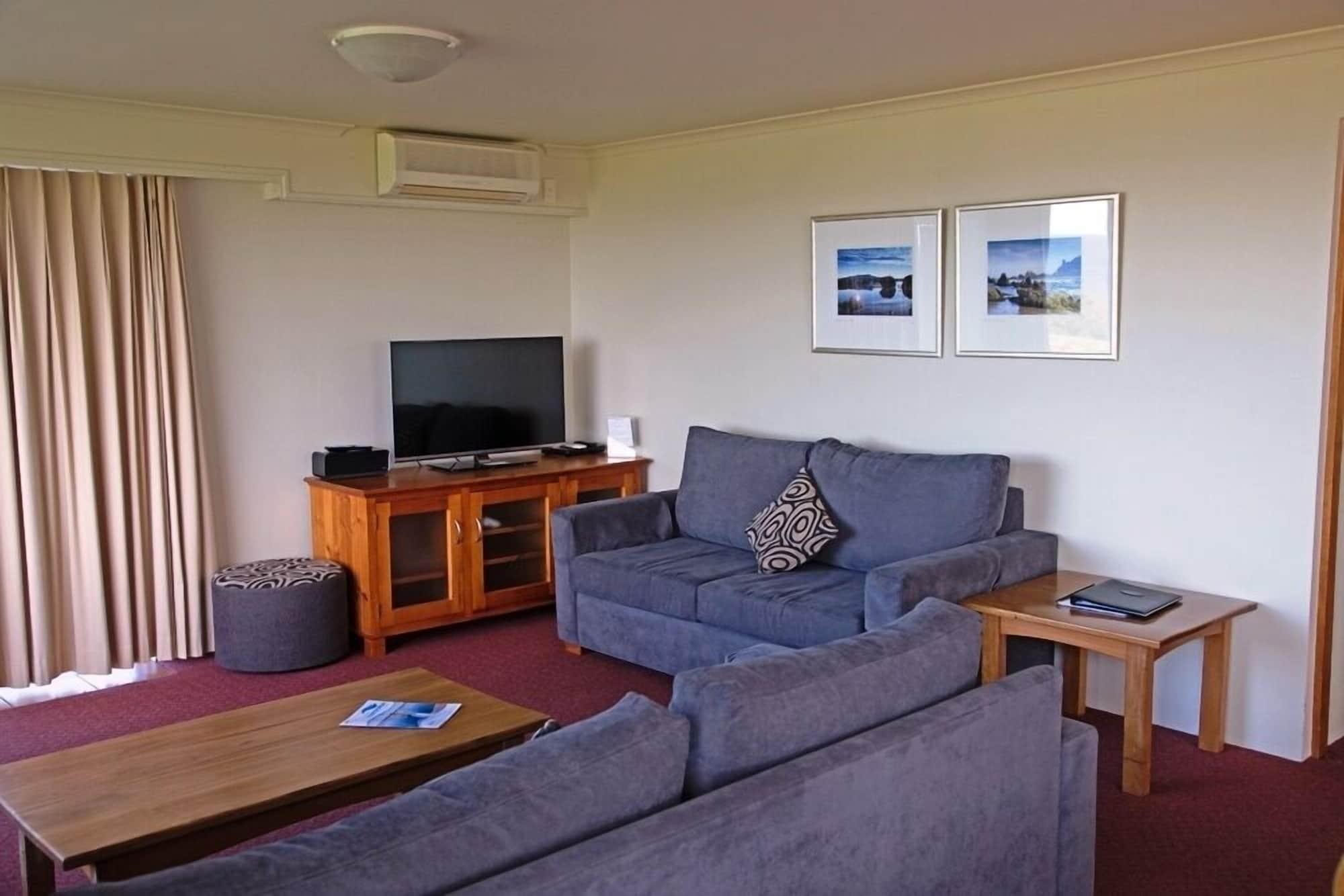 Amooran Oceanside Apartments And Motel Narooma Bagian luar foto