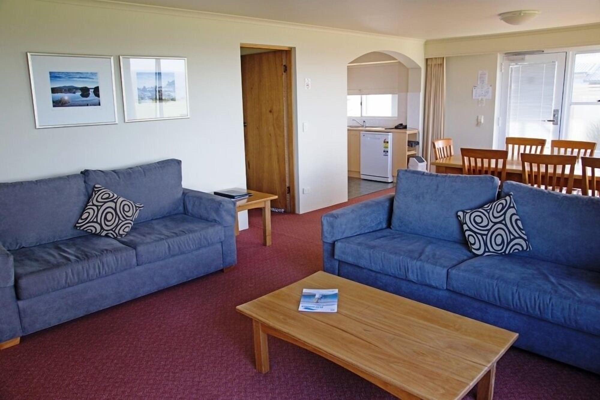 Amooran Oceanside Apartments And Motel Narooma Bagian luar foto