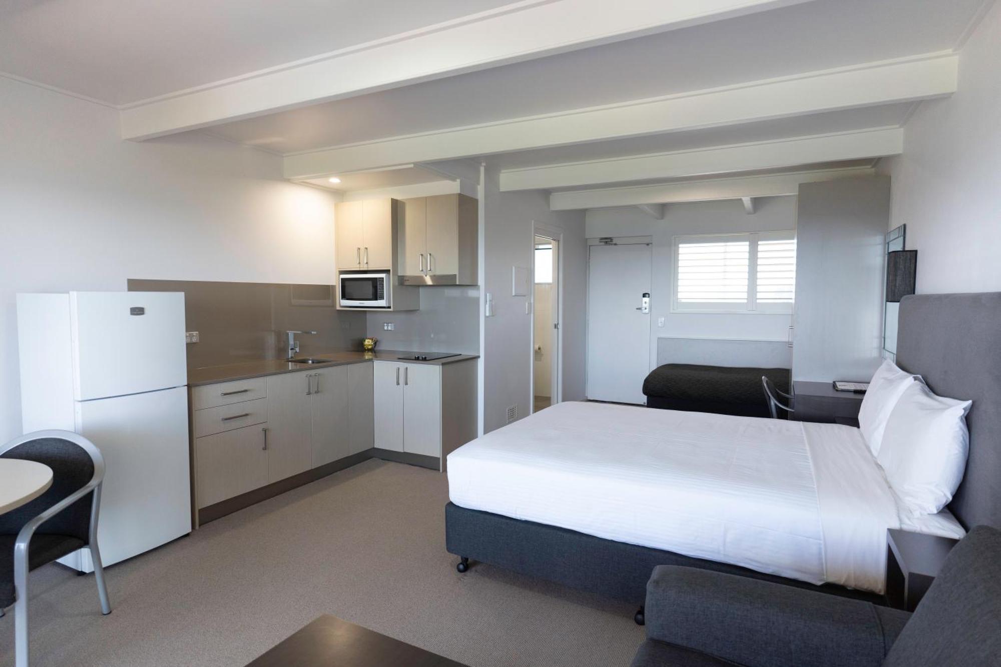 Amooran Oceanside Apartments And Motel Narooma Bagian luar foto