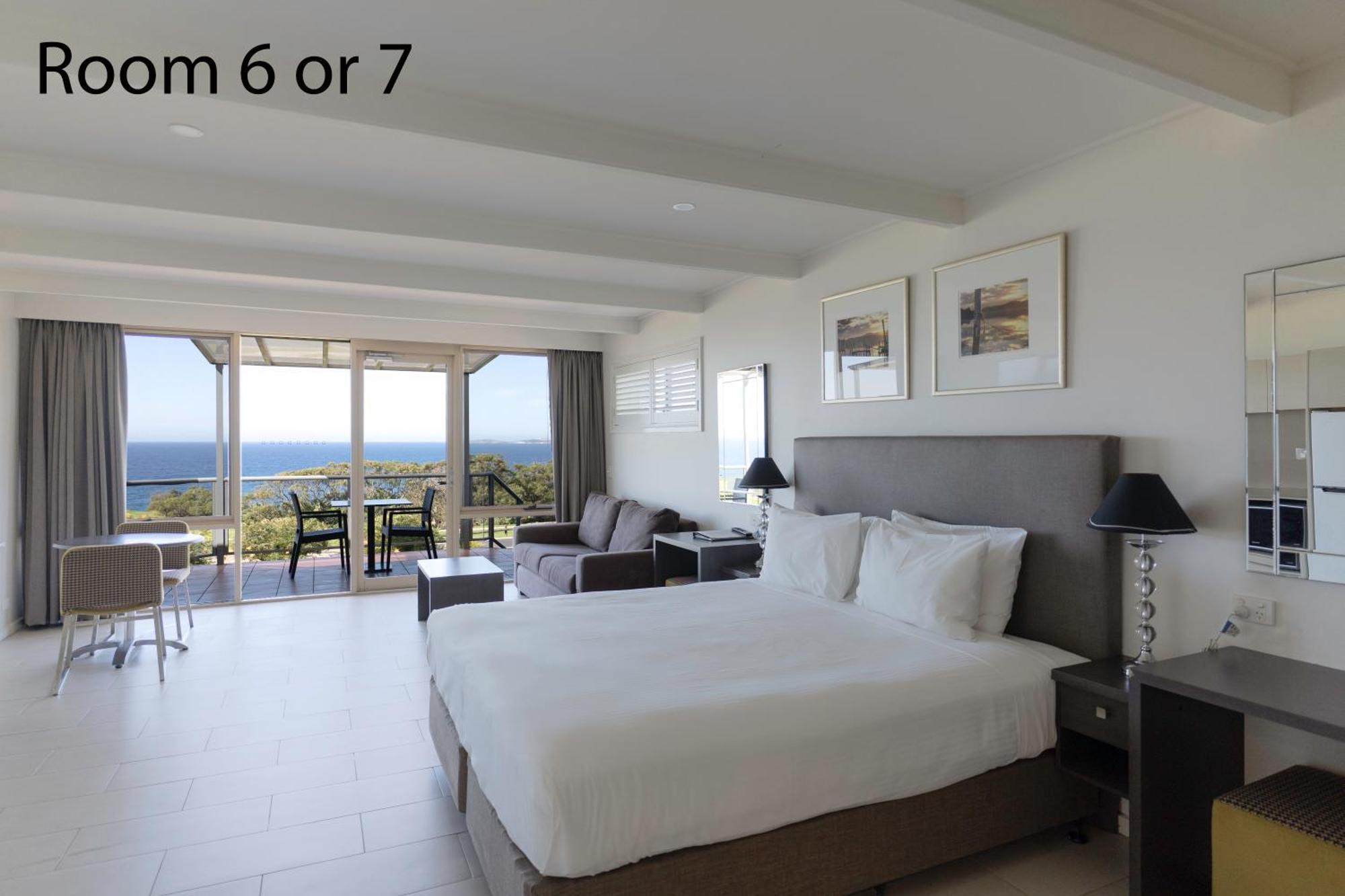 Amooran Oceanside Apartments And Motel Narooma Bagian luar foto