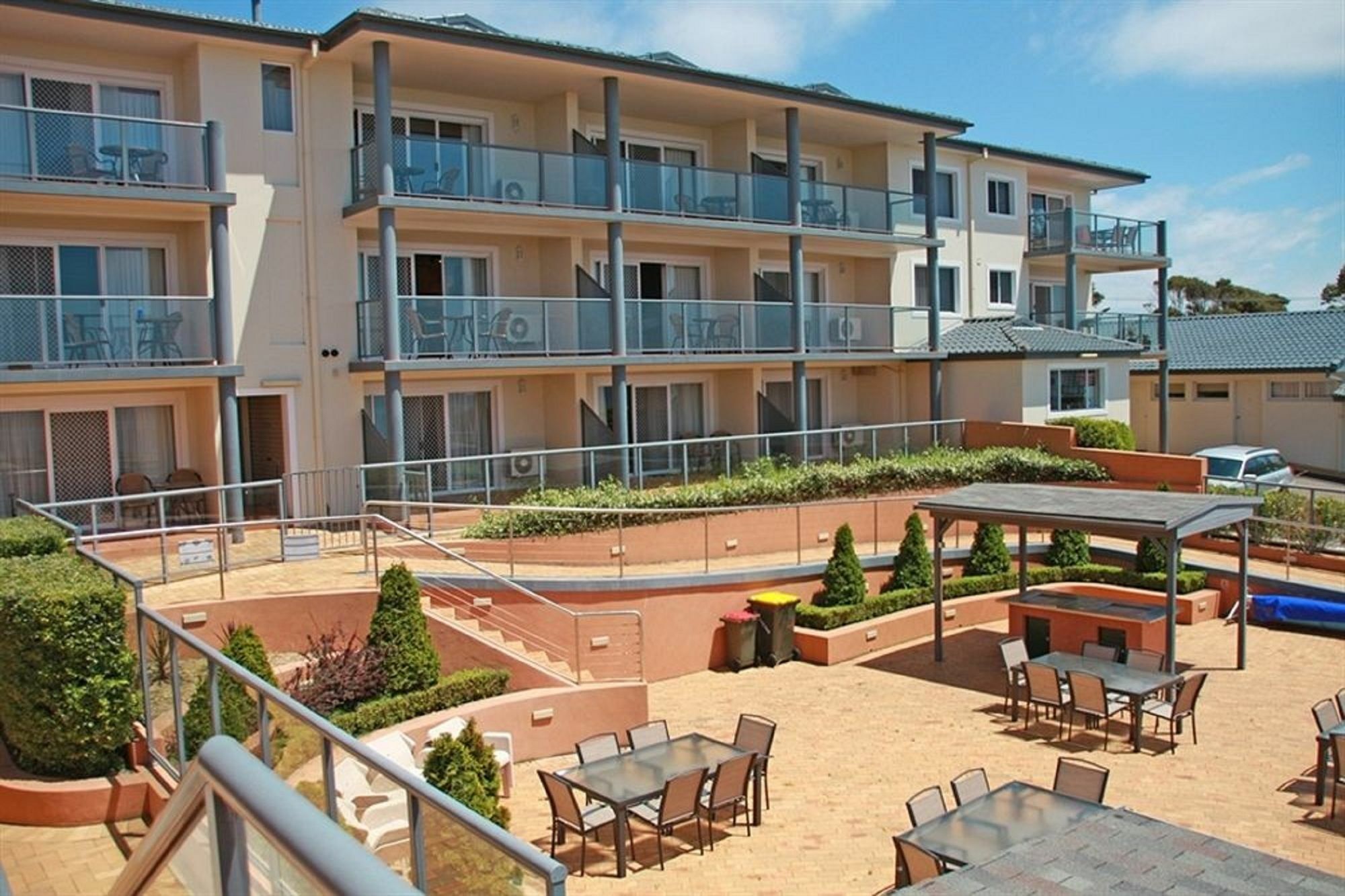 Amooran Oceanside Apartments And Motel Narooma Bagian luar foto